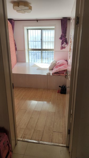 开发区医院旁自住房出售