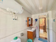 山川文苑一楼127平3室精装49.8万