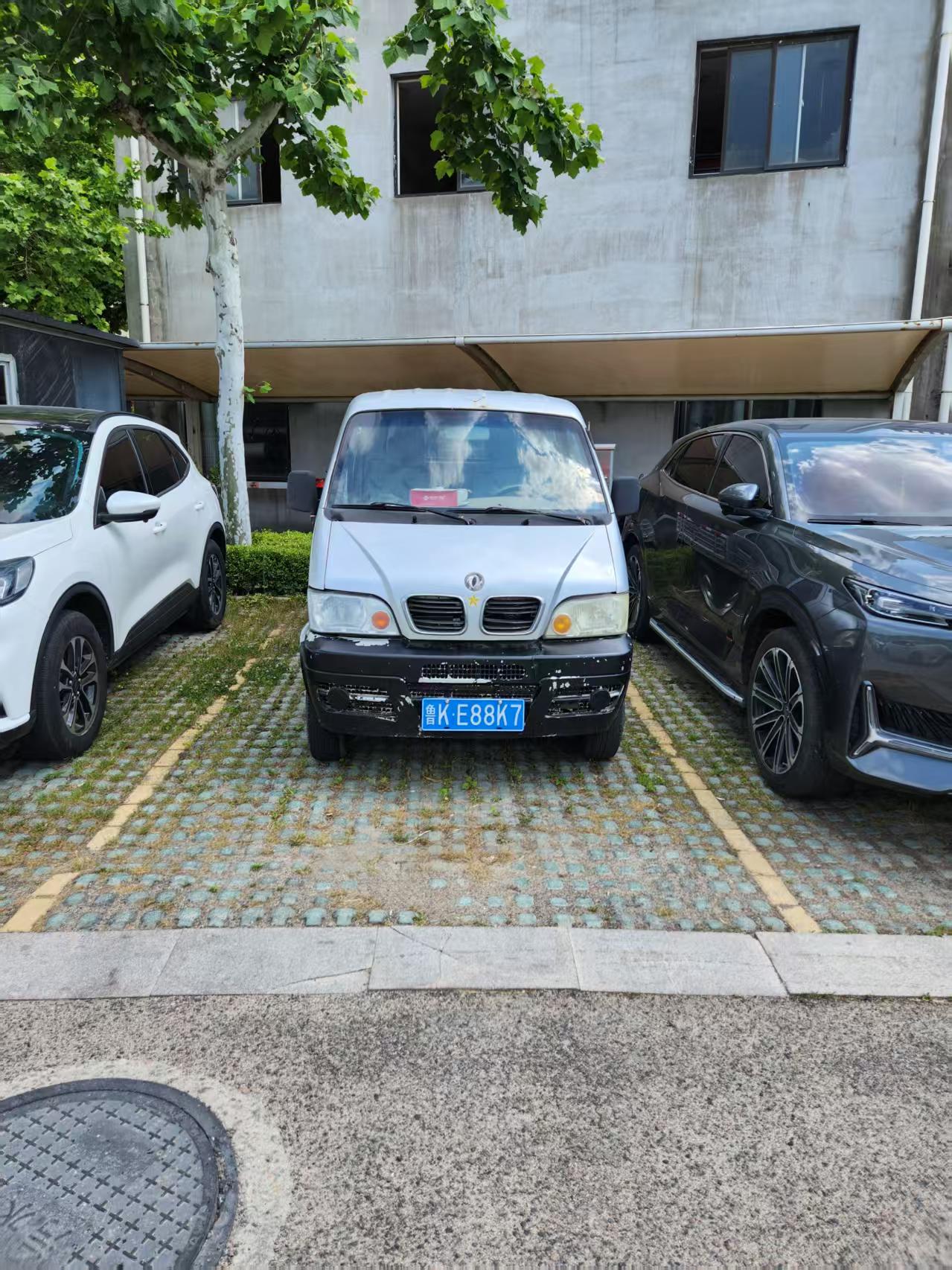 出售13年东风小货车