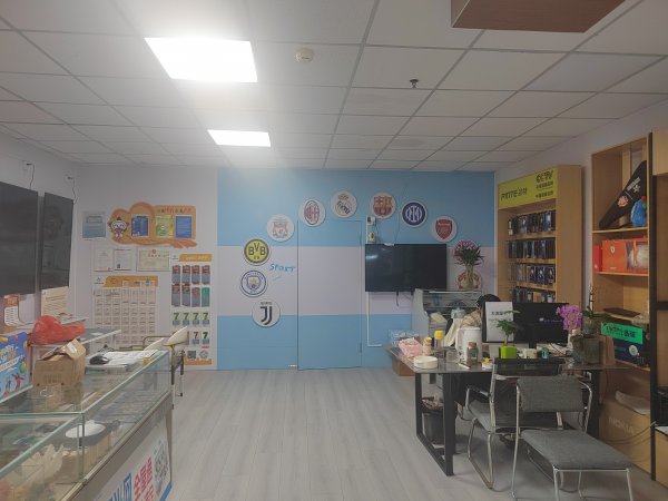 银河家家悦西门负一楼