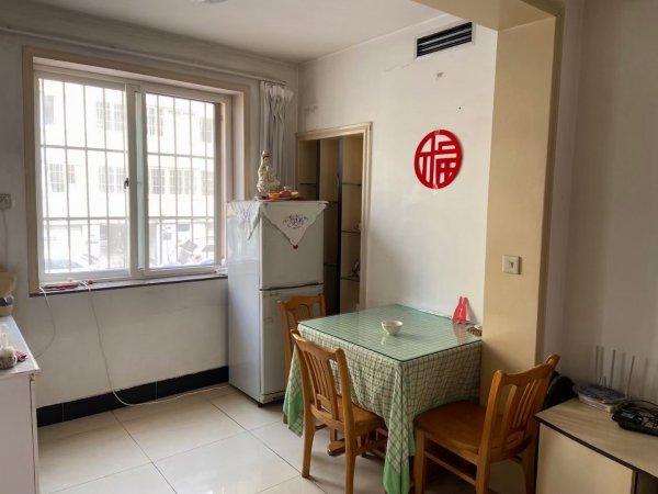 一中后峰台一楼加车库出售