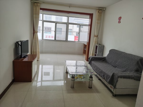 石马街南头路东吉楼出租