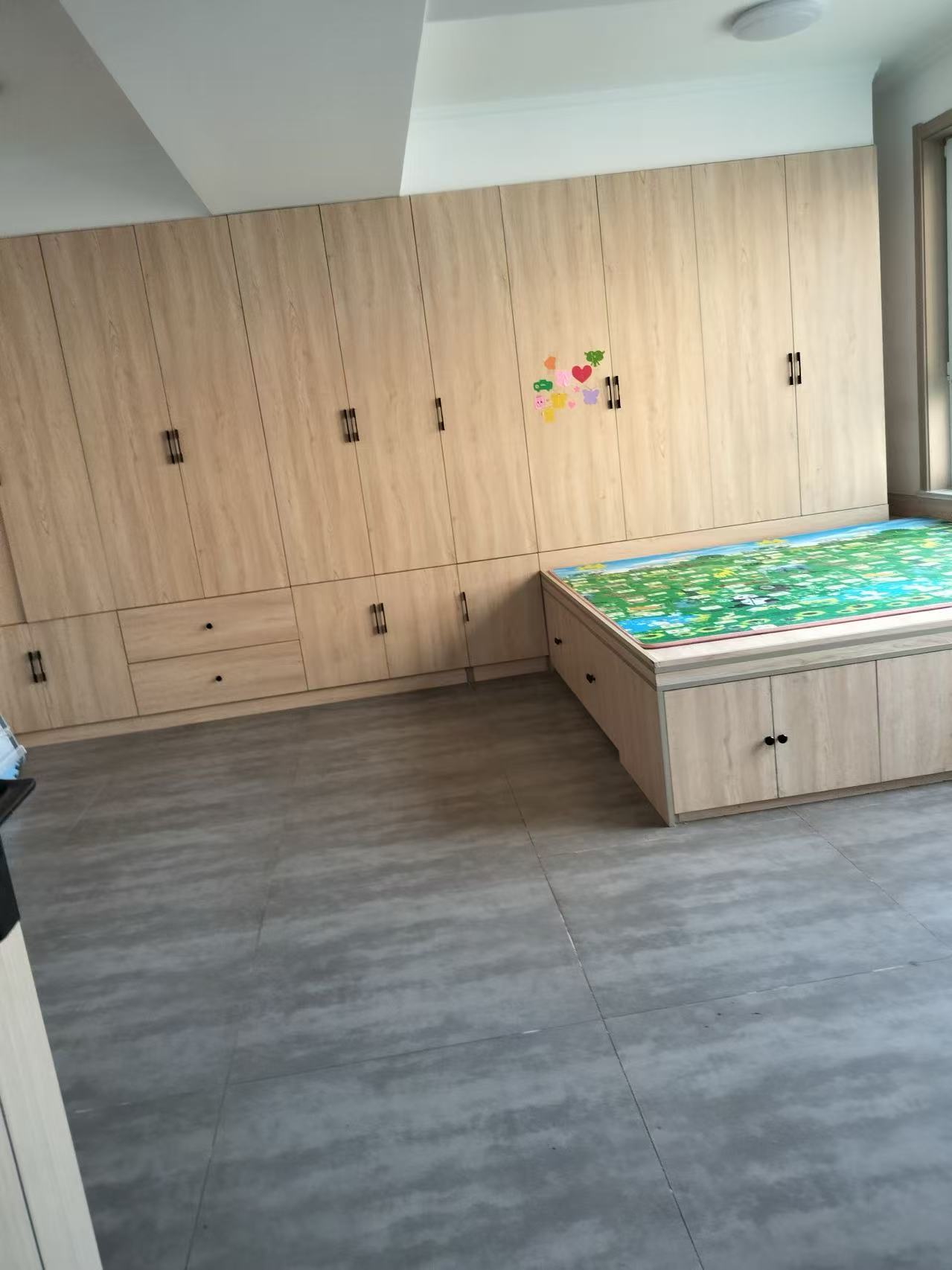 书香府邸学校门口商铺出租