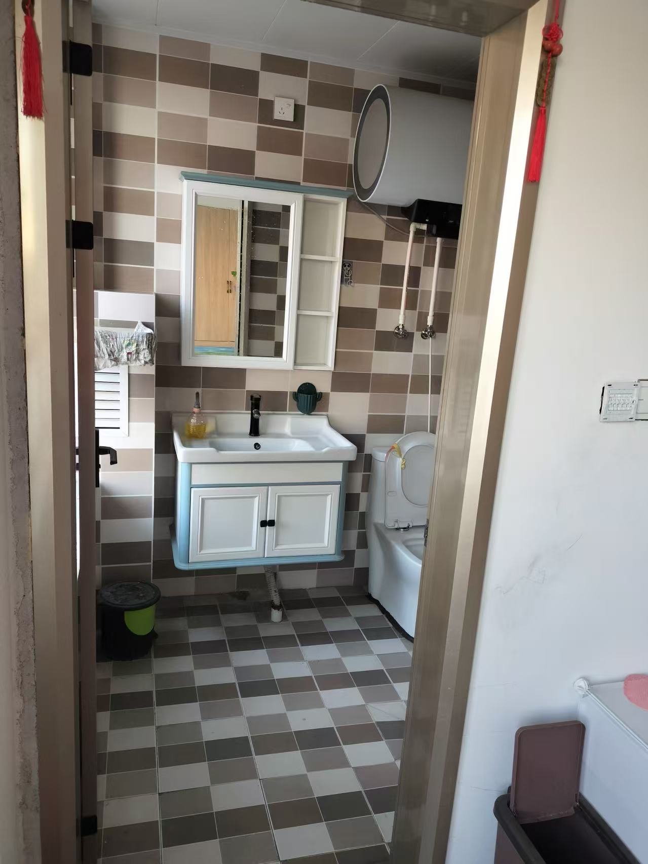 书香府邸学校门口商铺出租