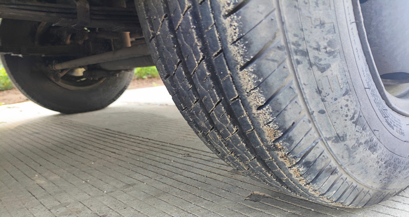 2018年3米1斗长安大双排货车
