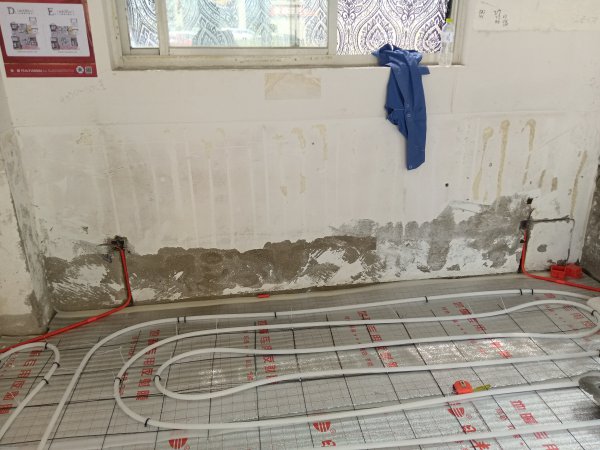 承接水电暖全包清工改下水砸墙扣地开槽打水钻测漏等等诚信为本