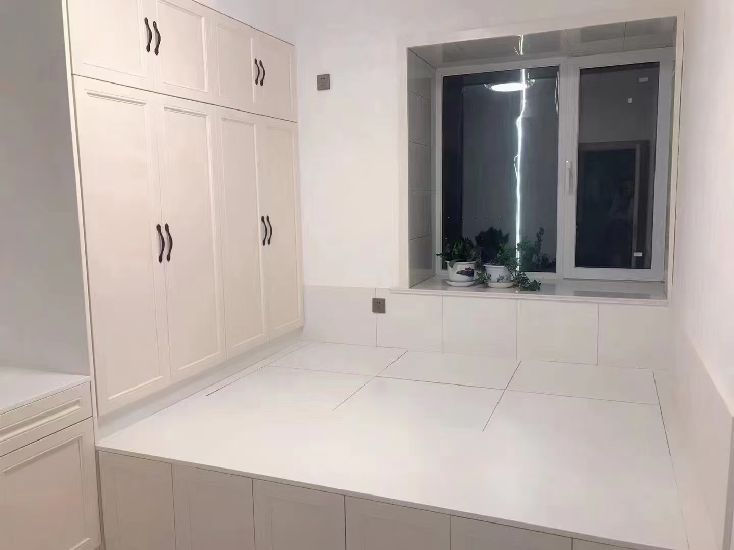 @@@出租;山伟东北向，2室，1000/月