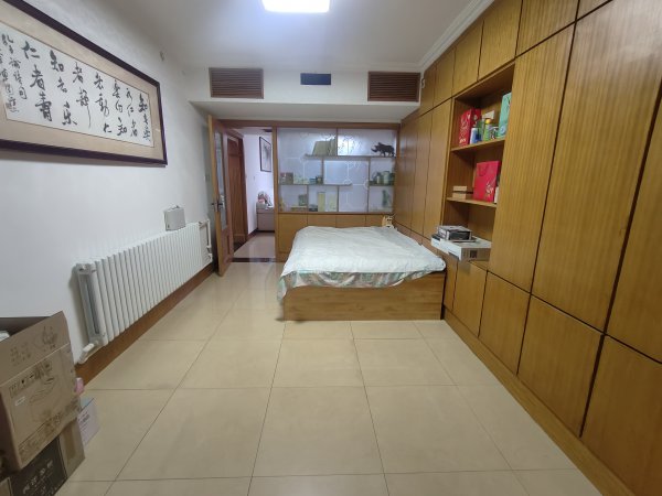 @1200/月，丰台小区好楼层3室边户