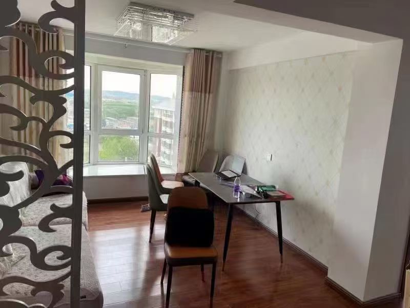 可租可售龙泽苑复式顶加阁