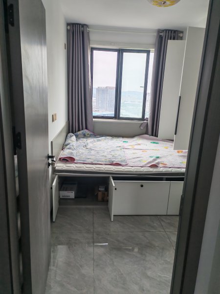 新一中附近山伟学府