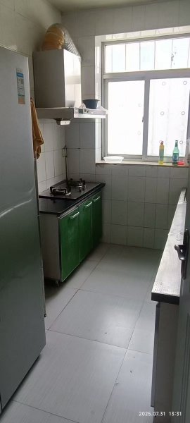 大润发北三里河一楼带小院700/