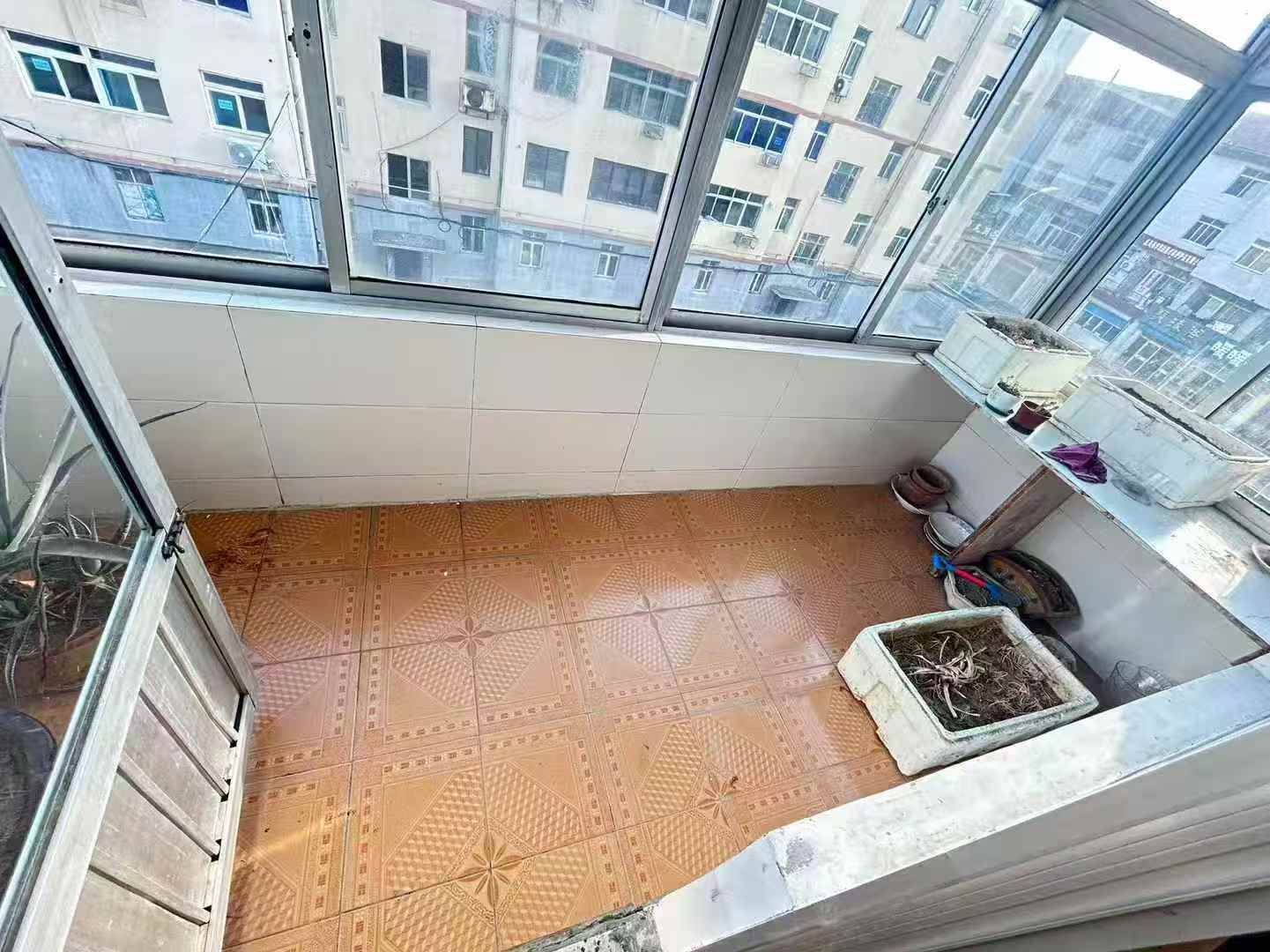 【出租】永安街三楼三室900月