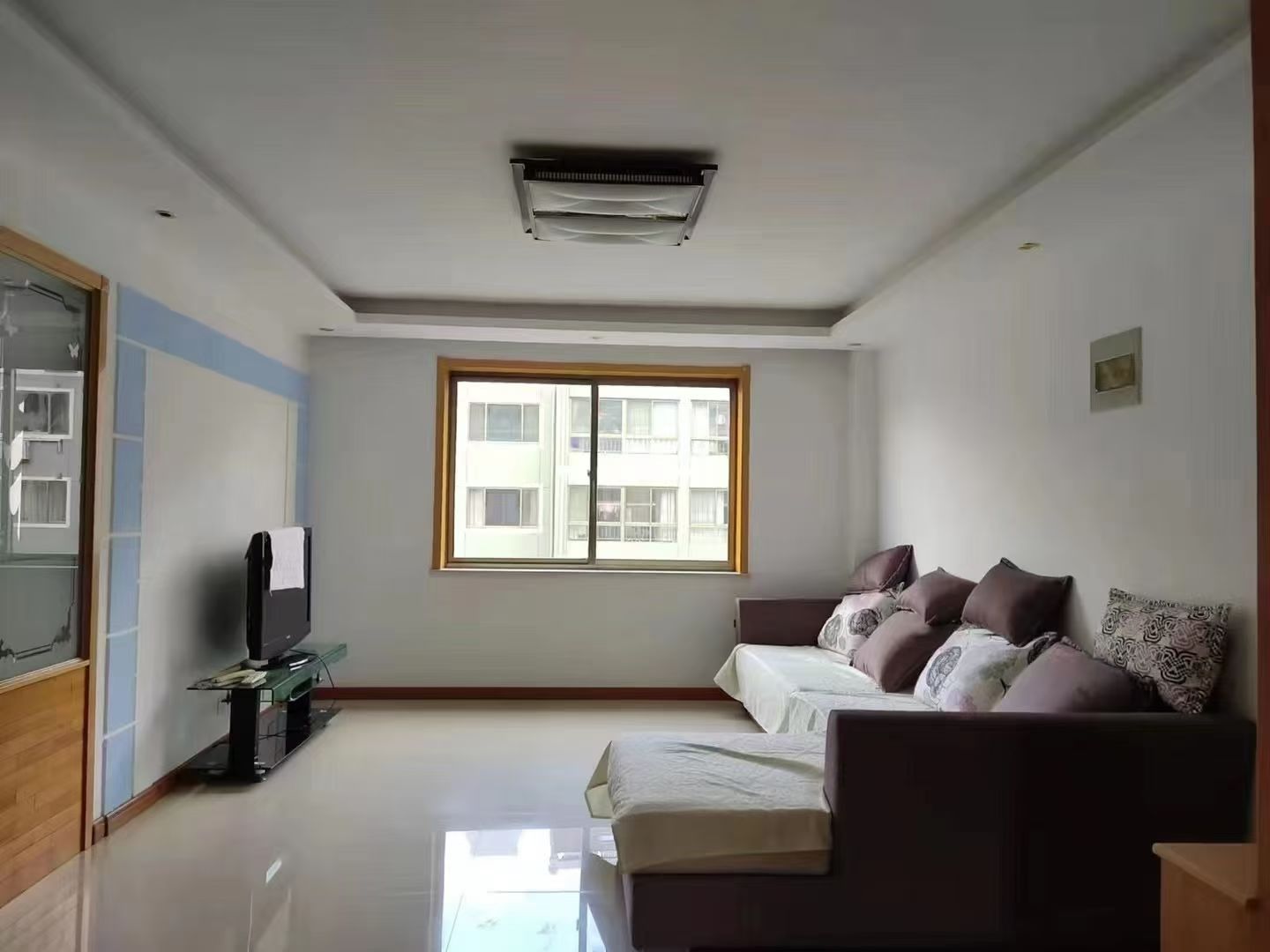 @1000/月，平安小区，3楼，2室