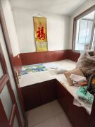 刺绣小区住人二楼69.9平两室29.8万