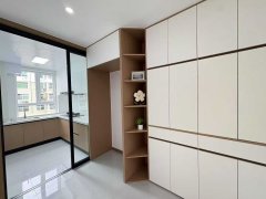 昆嵛南路二楼116平三室46.8万