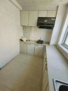 雍和雅居二楼98平三室35.8万