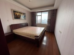 龙都丽景197平4室两卫82万
