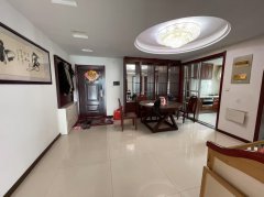 龙都丽景197平4室两卫82万