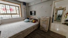 瑞祥家园住人二楼123.58平三室两卫58万