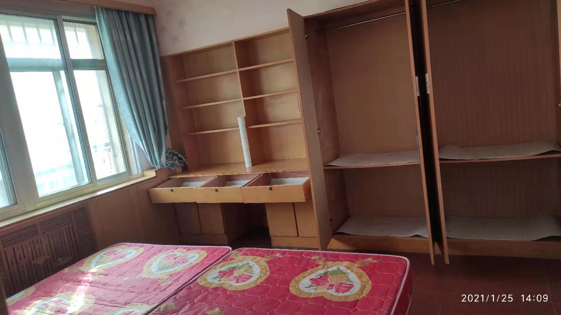 文登区义乌市场A区住人二楼出租，冬天可通暖气