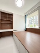 香湖彼岸/框架楼一楼123.46平 三室39.8万