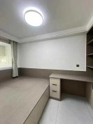 市中心北宫街三楼107.09平三室29.8万
