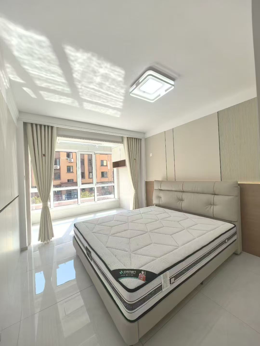 明典居框架1楼94.63平两室43.8万 明典居框架1楼94.63平两室43.8万