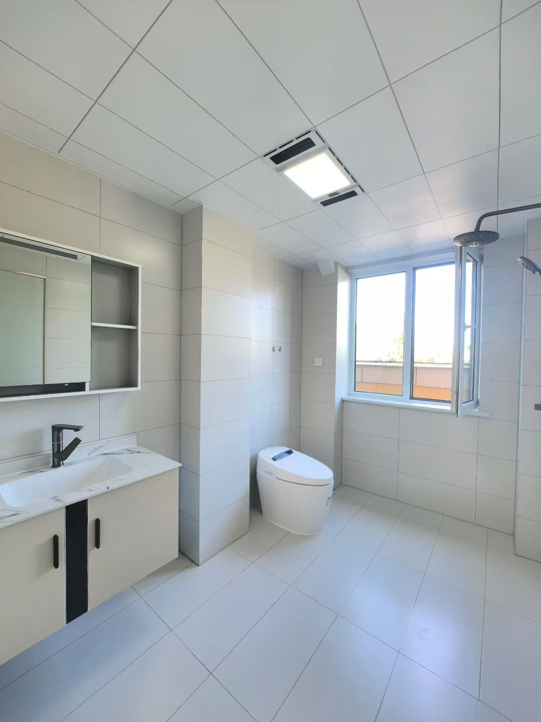 明典居框架1楼94.63平两室43.8万 明典居框架1楼94.63平两室43.8万