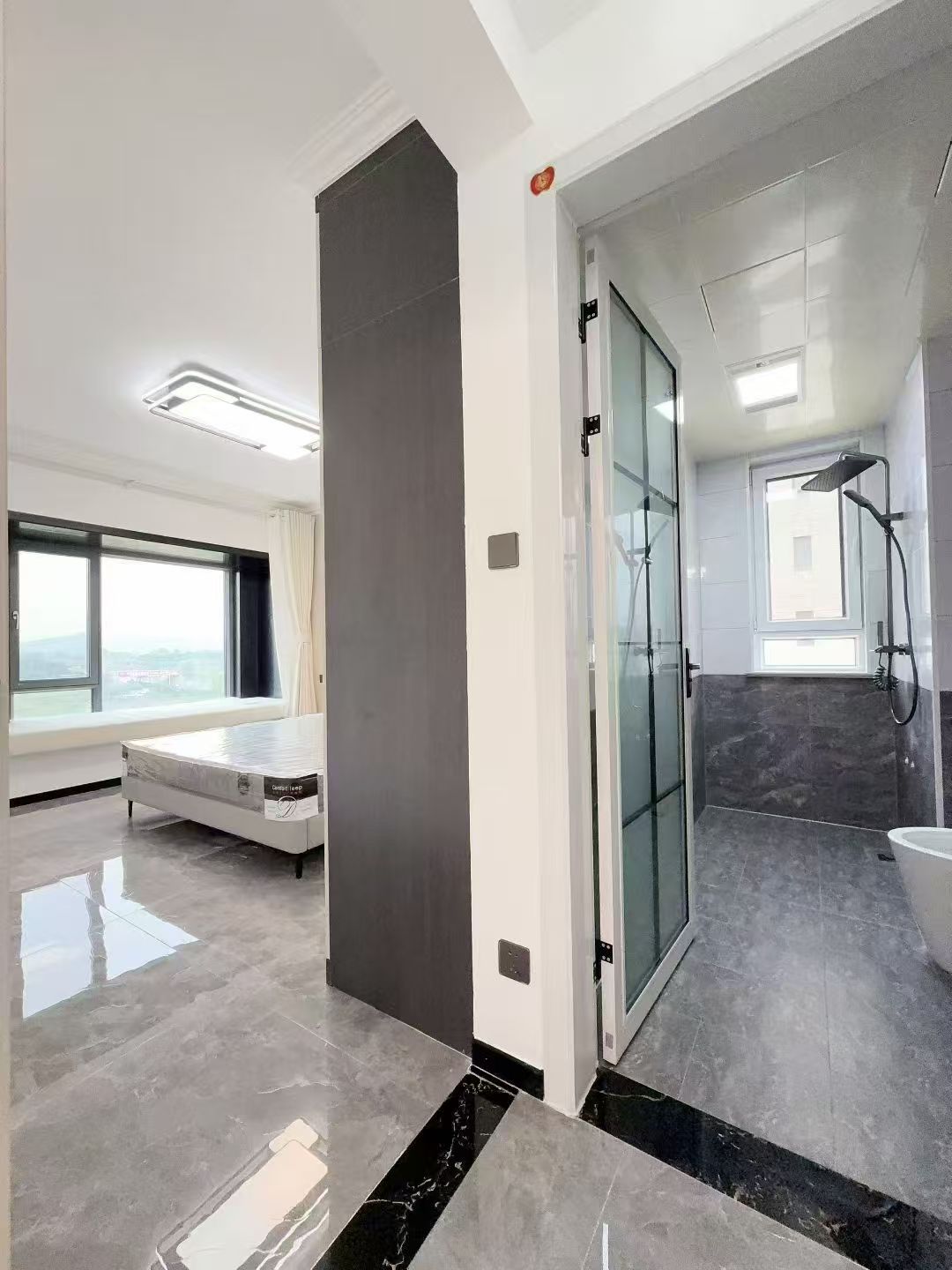 碧桂园·栖凤台电梯13楼 118.12平 三室两卫67.8万 碧桂园·栖凤台电梯13楼 118.12平 三室两卫67.8万