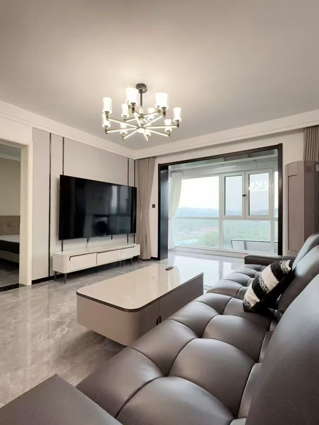 碧桂园·栖凤台电梯13楼 118.12平 三室两卫67.8万 碧桂园·栖凤台电梯13楼 118.12平 三室两卫67.8万