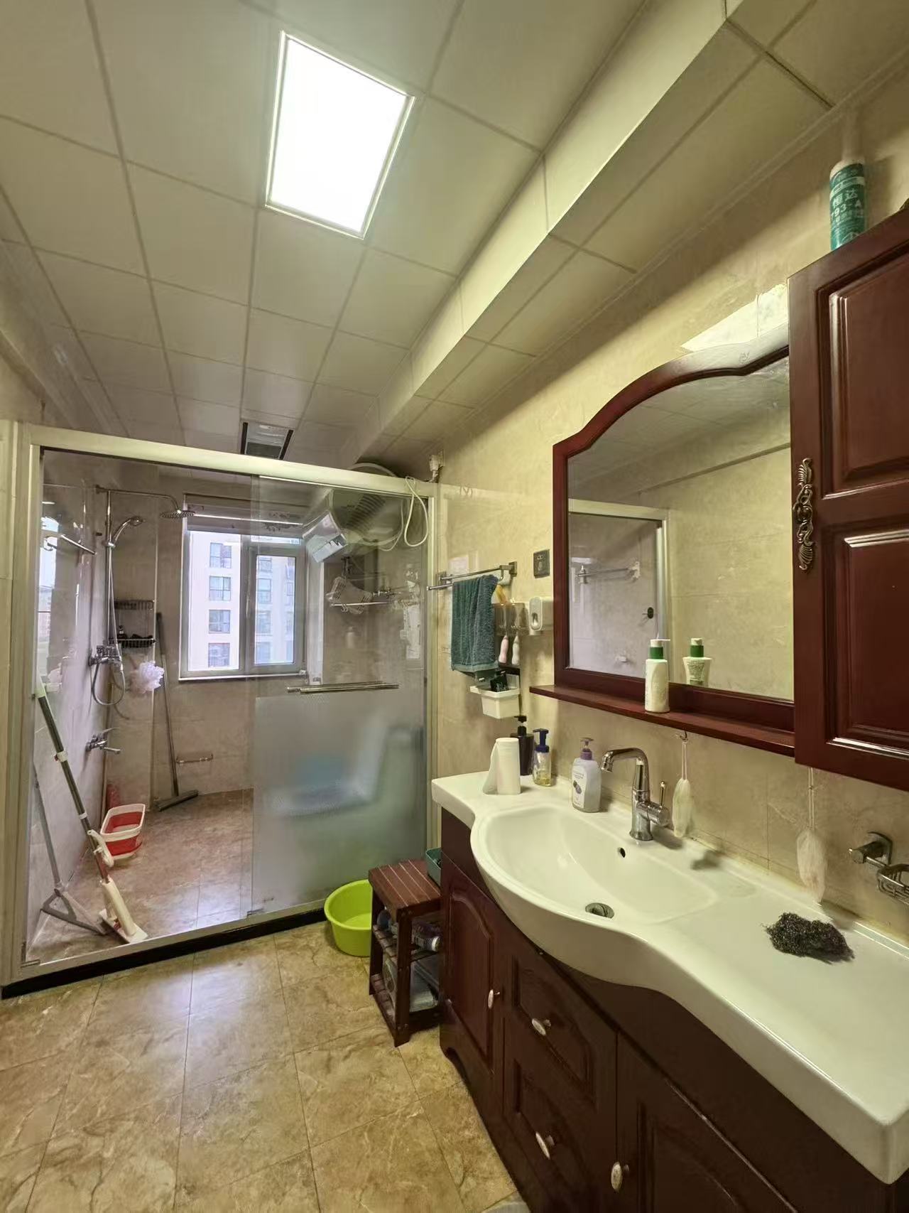 兴业茗居电梯6层‼️125平三室两卫69.8万 兴业茗居电梯6层‼️125平三室两卫69.8万