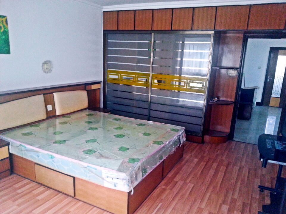 鸿富小区 拎包即住