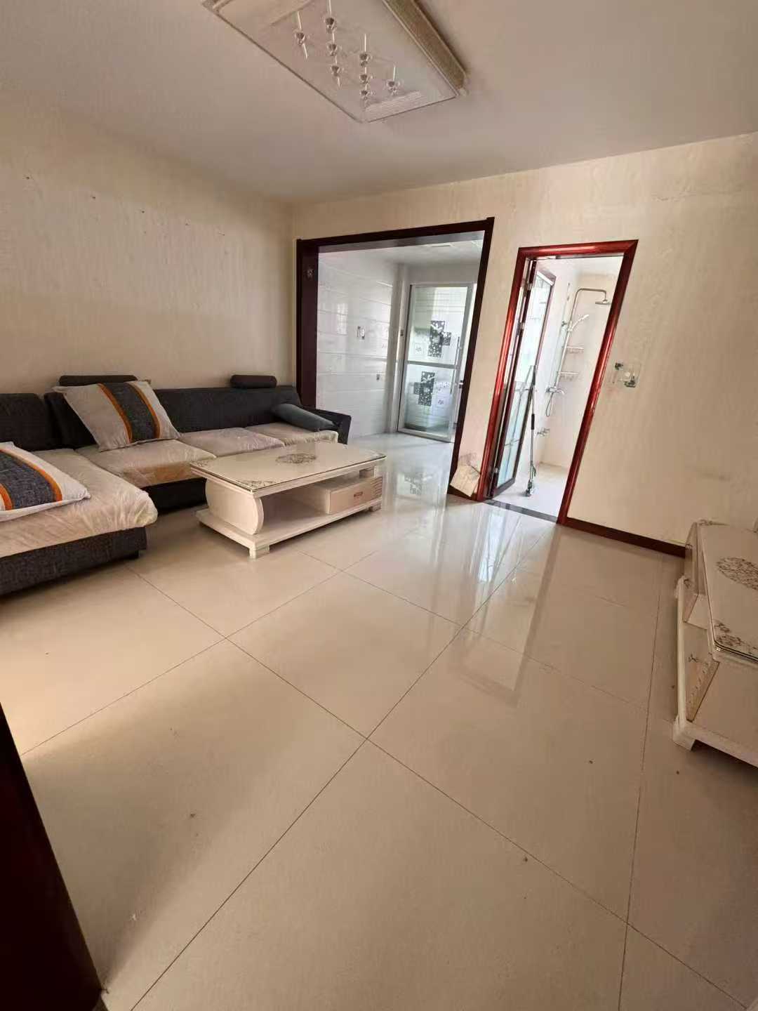 龙凤名宅多层一楼东户78平方2室35.8万 龙凤名宅多层一楼东户78平方2室35.8万