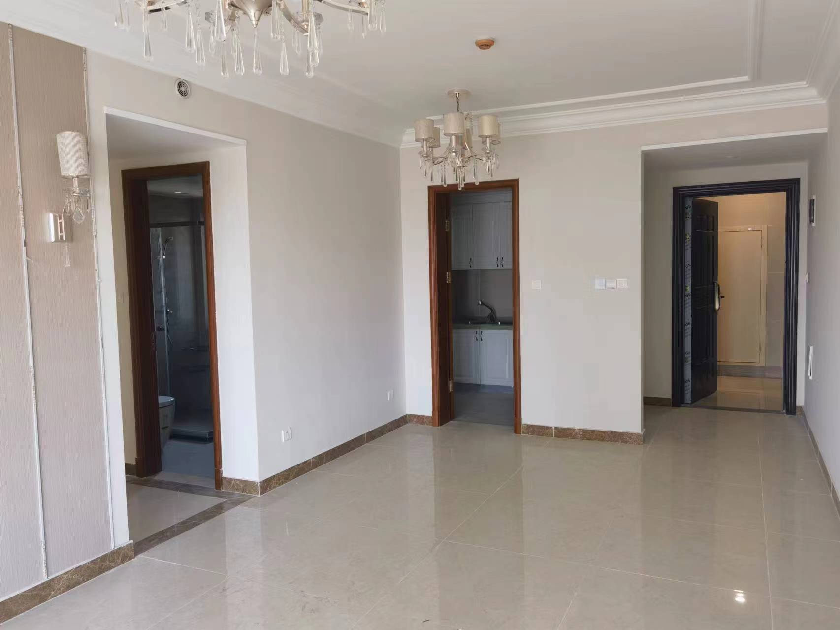 恒大翡翠华庭 吉房出售