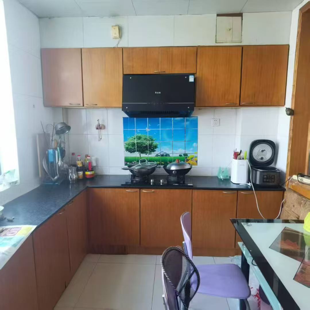 环岛花园一楼95平方两室31.8万 环岛花园一楼95平方两室31.8万