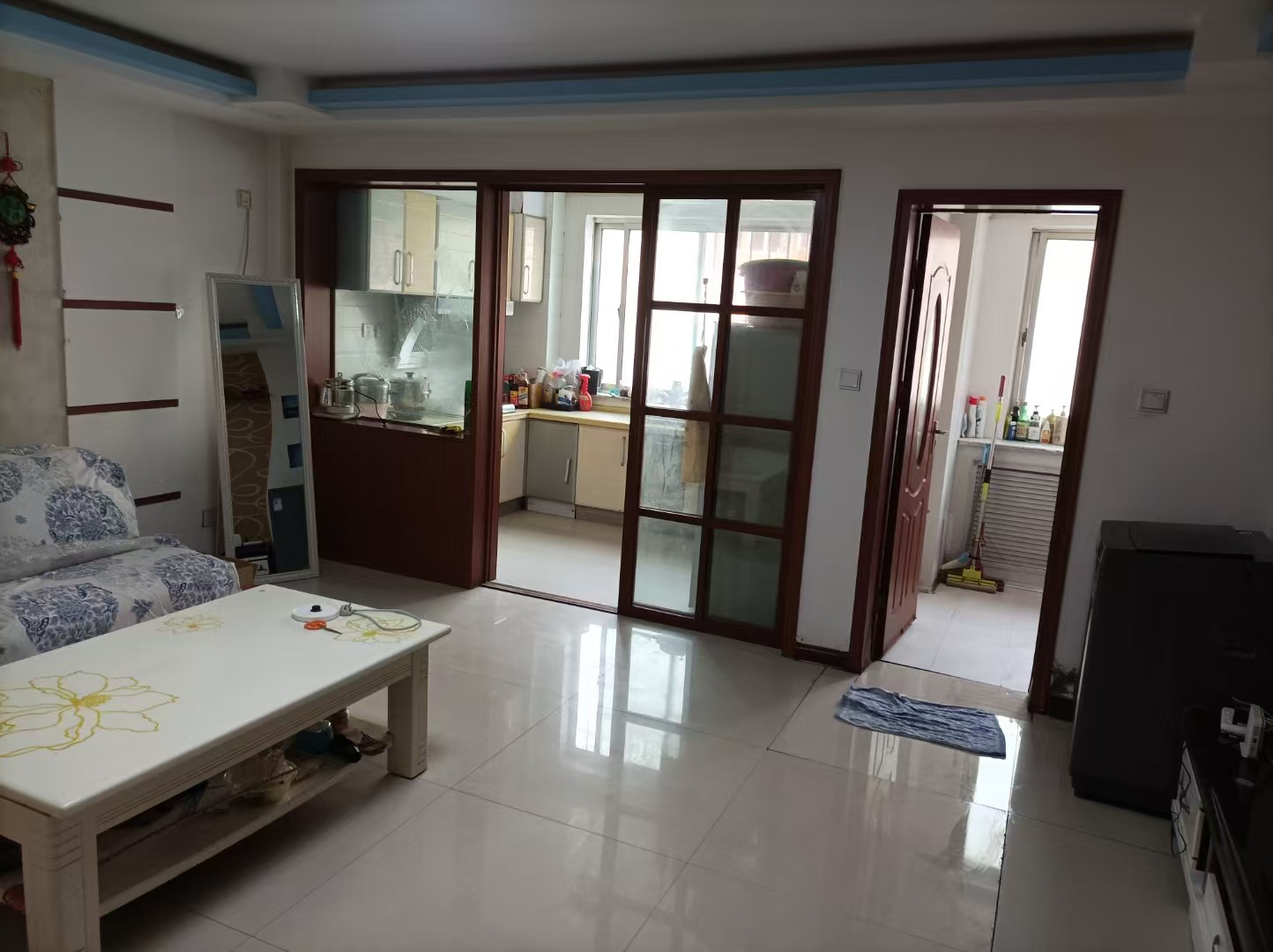 三里河小学对面住人一楼可租可售 三里河小学对面住人一楼可租可售