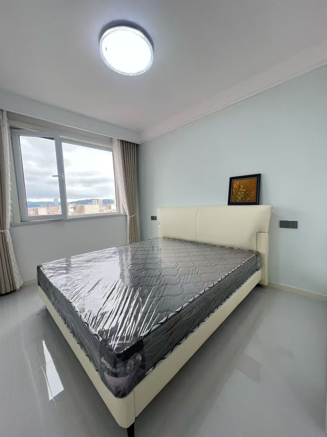 金色年华3期141.56平电梯13楼三室59.8万 金色年华3期141.56平电梯13楼三室59.8万