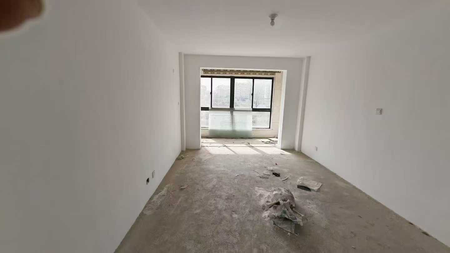 河景东城二中书包房三室2楼106平34.8万 河景东城二中书包房三室2楼106平34.8万