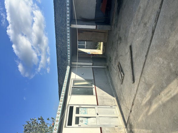 好地角葛家镇赤金泊村四间宽敞平方出租