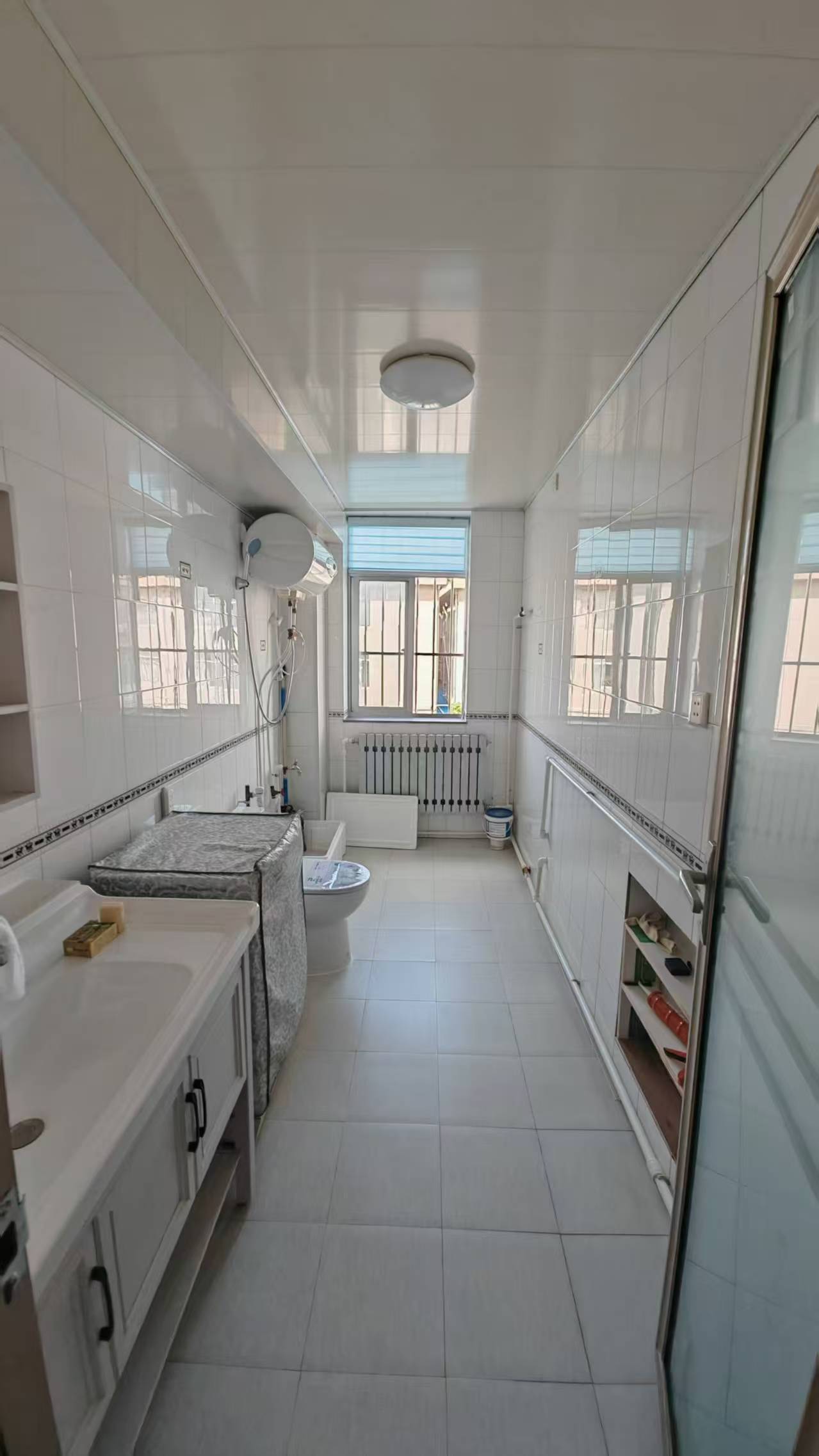 五龙街二楼110平三室28万 五龙街二楼110平三室28万