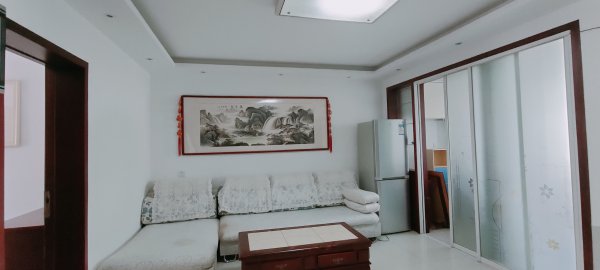 二中南50米86平米精装出租