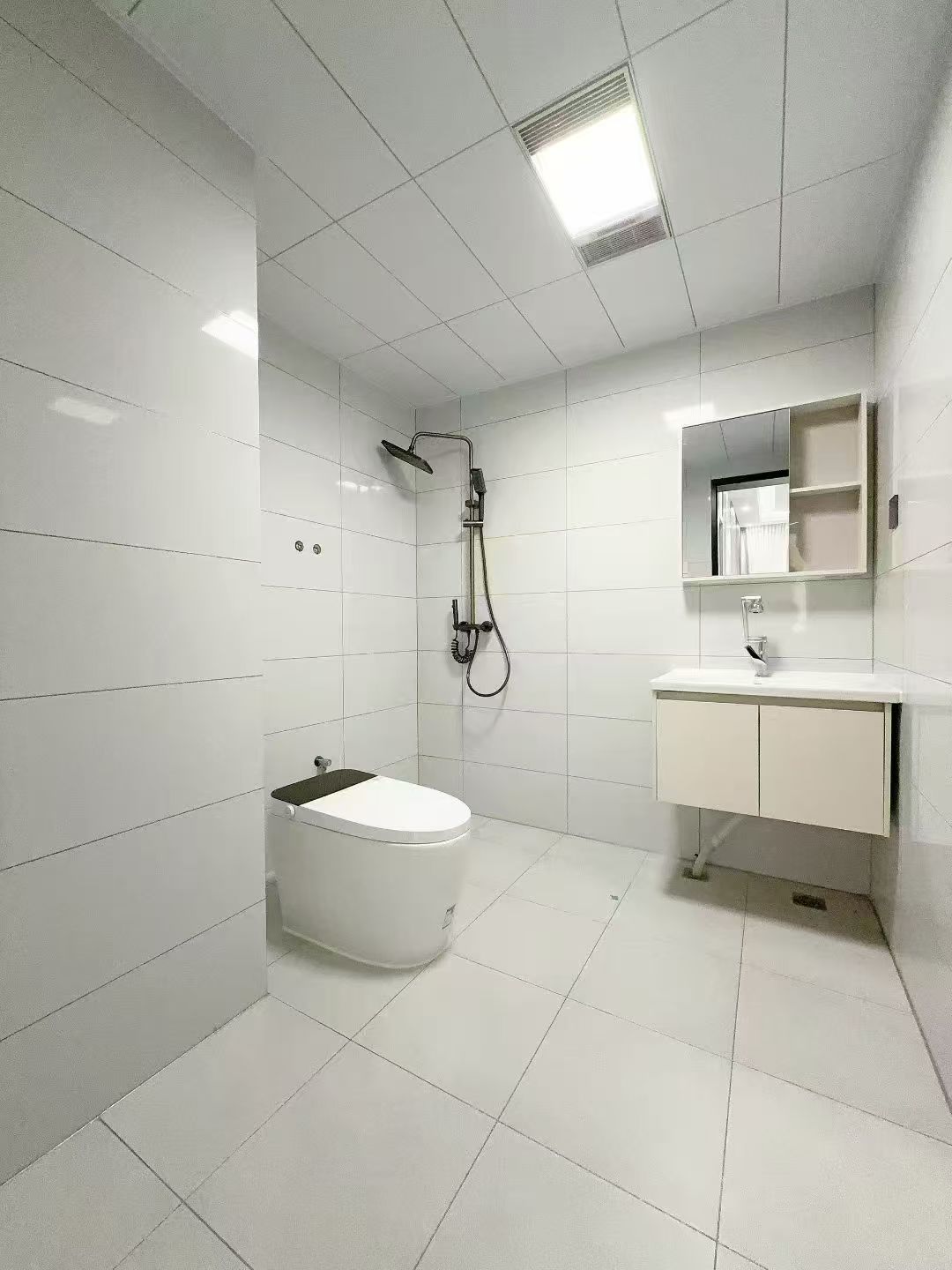 水利局家属楼精装四室二楼 157.62平45.8万 水利局家属楼精装四室二楼 157.62平45.8万