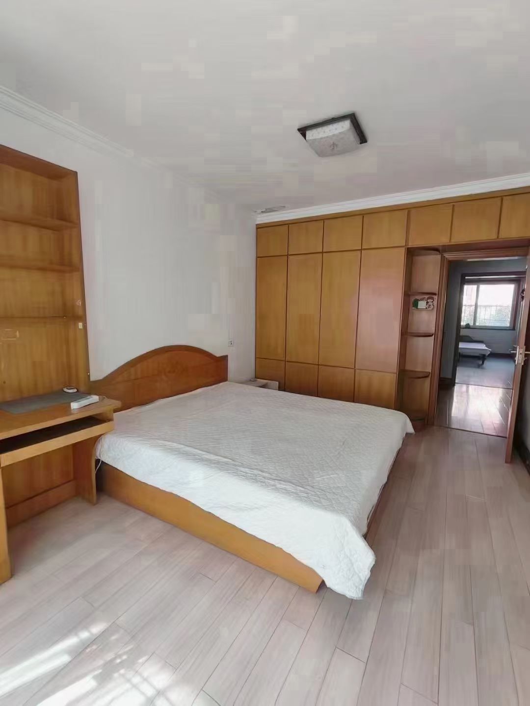 @出租:800/月，阳光3期二中书包