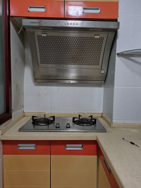 二中南秀山小区86平米出租