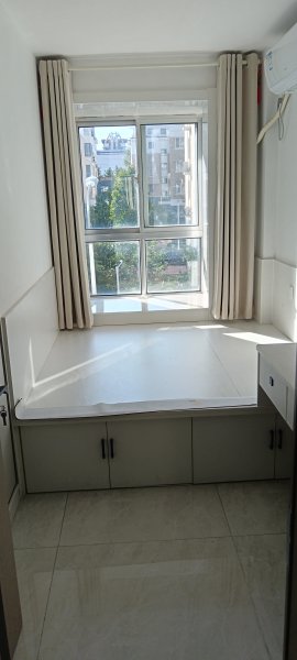 泰浩华府二楼出租