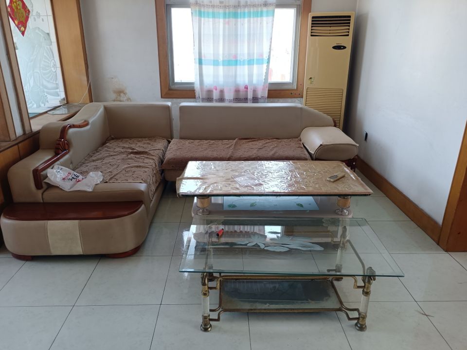 二实小对面家家悦楼上 吉房出租 二实小对面家家悦楼上 吉房出租