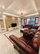 **洋房宝陆御园二楼141平三室两卫89.5万 **洋房宝陆御园二楼141平三室两卫89.5万