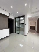 金色年华二期电梯小高层14楼 119.71平三室62.8万