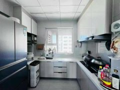 云星公园华府121平三室66.8万