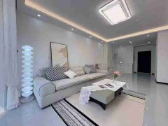 山能二期电梯十楼117平三室59.8万